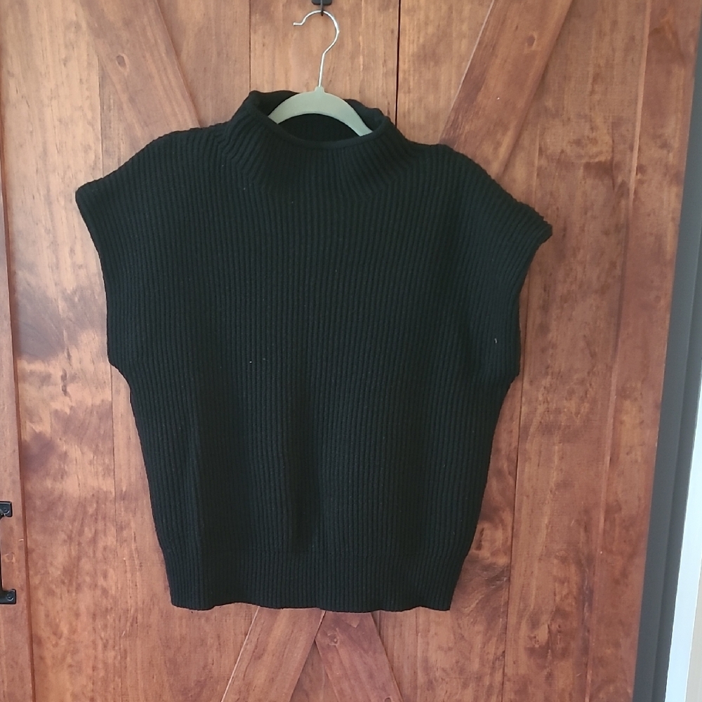 Le Lis Black Knit Top Cap Sleeve Mock Neck Sweater